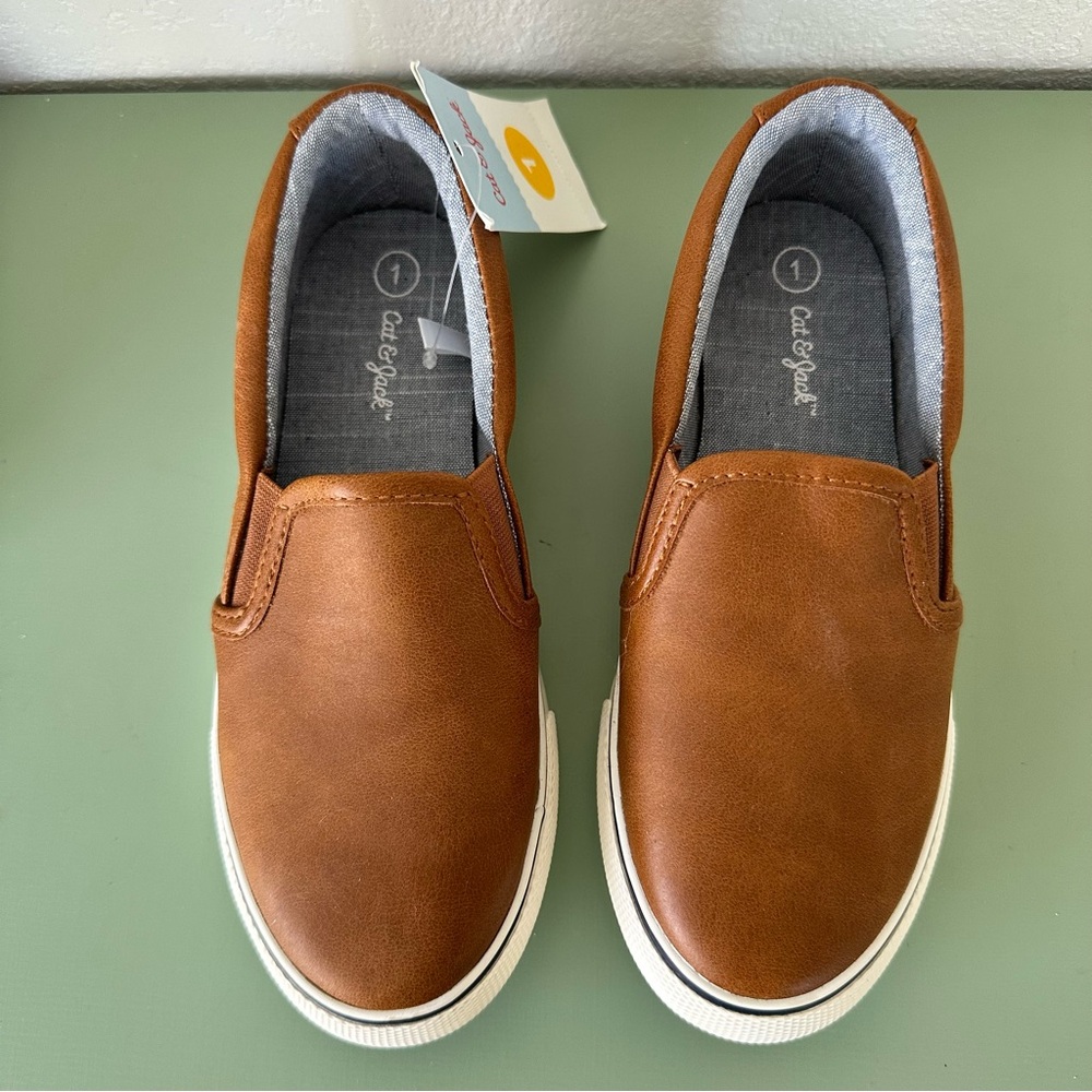 NWT Cat & Jack Slip-On Loafers